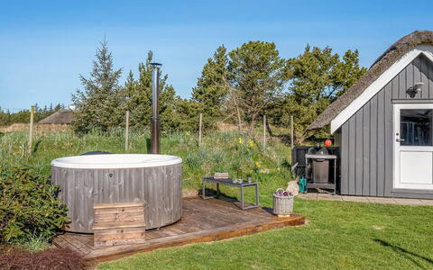 Ansine - 1.2Km from the Sea: Wood, Land Lot, Shed, Cottage, Garden Buildings, Hardwood, Log Cabin, Backyard, Wood Stain, Garden
