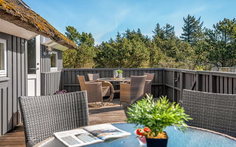 Ansine - 1.2Km from the Sea: Wood, Home, Hardwood, Deck, Plank, Wood Stain, Porch, Shade, Wood Flooring, Chair