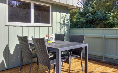 Livia - 900M from the Sea: Wood, Wood Stain, Plank, Hardwood, Cottage, Deck, Siding, Shade, Wood Flooring, Garden Buildings