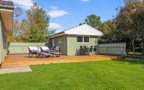 Livia - 900M from the Sea: Roof, Land Lot, Cottage, Home, Rural Area, Shed, Siding, Garden Buildings, Log Cabin, Hut