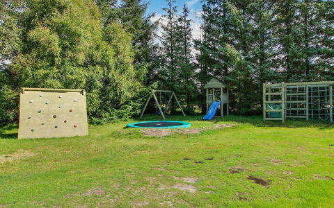 Patrik - 1.4Km from the Sea: Grass, Garden, Land Lot, Lawn, Backyard, Yard, Landscaping, Park, Meadow, Shade