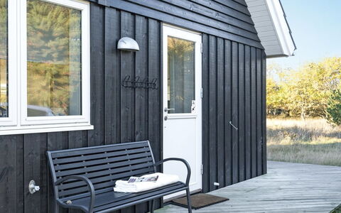 Tinemarie - 200M from the Sea: Grass, House, Roof, Home, Cottage, Shrub, Land Lot, Rural Area, Farmhouse, Groundcover