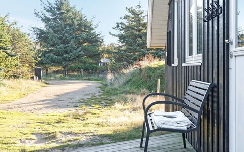 Tinemarie - 200M from the Sea: Grass, House, Roof, Home, Cottage, Shrub, Land Lot, Rural Area, Farmhouse, Groundcover