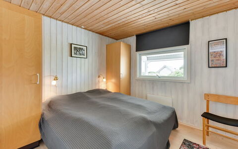 Saxe - from the Sea: Bedroom, Wood, Ceiling, Interior Design, Bed, Floor, Flooring, Bed Sheet, Room, Bedding