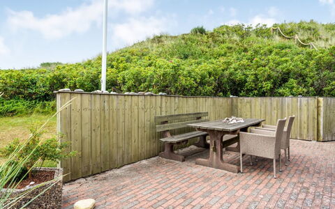 Pia - 400M from the Sea: Blue, Shrub, Cottage, Groundcover, Garden, Estate, Shade, Landscaping, Farmhouse, Eco Hotel