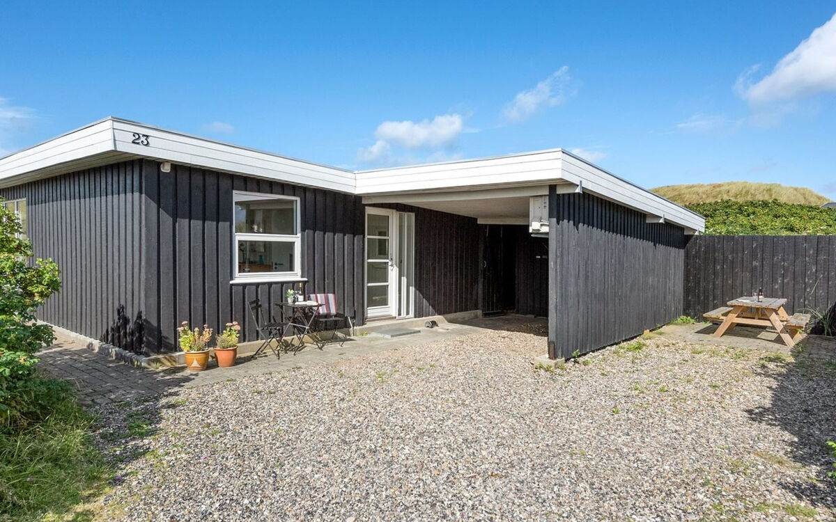 Geesche - 200M from the Sea