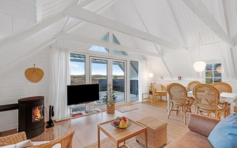 Gunhwat - 350M to the Fjord: Swimming Pool, Outdoor Furniture, Furniture, Resort, Flagstone, Eco Hotel, Shade, Chair, Leisure, Estate