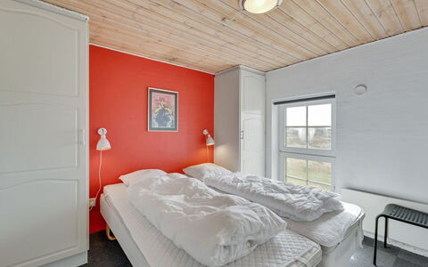 Hinrich - 300M from the Sea: Bedroom, Bed, Bed Frame, Ceiling, Bed Sheet, Bedding, Paint, Daylighting, Mattress, Pillow