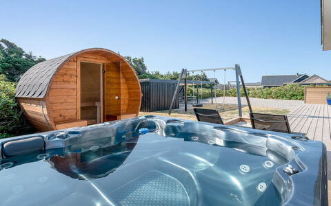Hillevi - 200M from the Sea: Furniture, Interior Design, Chair, Flooring, Table, Resort, Floor, Ceiling, Room, Eco Hotel