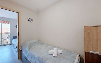 Accommodation:&nbsp;Les Aigues Marines 800.77