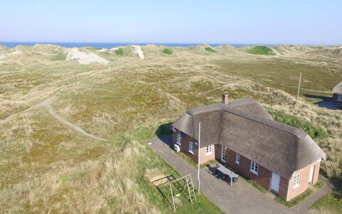 Skuli - 200M from the Sea: Cottage, Shed, Hut, Farmhouse, Prairie, Shack, Barn, Log Cabin, Garden Buildings