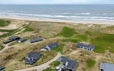 Assa - from the Sea: Roof, Land Lot, Cottage, Home, Rural Area, Shed, Siding, Garden Buildings, Log Cabin, Hut