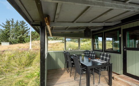 Vamika - 400M to the Fjord: House, Roof, Home, Cottage, Shed, Garden Buildings, Siding, Yard, Log Cabin, Hut