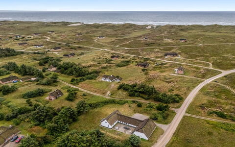 Cornelius - 900M from the Sea: Ecoregion, Plain, Grassland, Landscape, Land Lot, Rural Area, Field, Village, Slope, Steppe