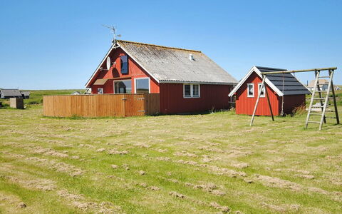 Beatrice - 150M from the Sea: Roof, Plain, Land Lot, Rural Area, Home, Estate, Field, Cottage, Lawn, Suburb
