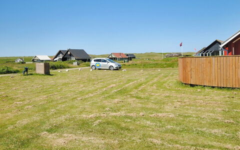 Beatrice - 150M from the Sea: Cottage, Shed, Hut, Farmhouse, Prairie, Shack, Barn, Log Cabin, Garden Buildings