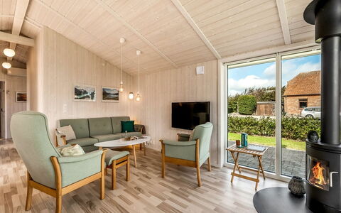 Tanna - 330M to the Fjord: Wood, Home, Floor, Hardwood, Ceiling, Wood Stain, Wood Flooring, Design, Plank, Living Room