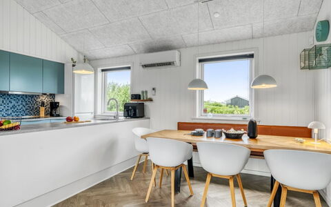 Markku - 400M from the Sea: Flooring, Wood, Ceiling, Interior Design, Kitchen, Floor, Countertop, Light Fixture, Furniture, Lighting