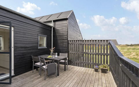 Damaskin - 300M from the Sea: Cottage, Shed, Hut, Farmhouse, Prairie, Shack, Barn, Log Cabin, Garden Buildings