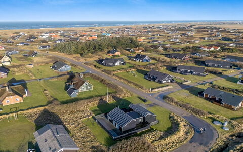 Damaskin - 300M from the Sea: Cottage, Shed, Hut, Farmhouse, Prairie, Shack, Barn, Log Cabin, Garden Buildings