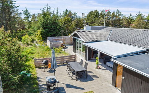 Resi - 400M from the Sea: Grass, Shrub, House, Garden, Home, Cottage, Land Lot, Lawn, Groundcover