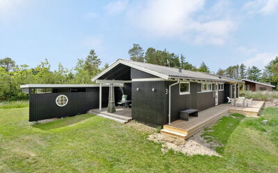 Resi - 400M from the Sea