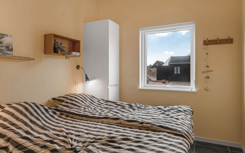 Pontus - 400M from the Sea: Wall, Bedroom, Wood, Interior Design, Floor, Ceiling, Bed, Flooring, Bed Sheet, Furniture