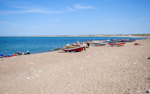 Pontus - 400M from the Sea: Body Of Water, Beach, Coast, Boat, Sea, Summer, Coastal And Oceanic Landforms, Shore, Watercraft, Ocean