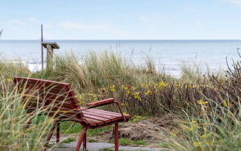 Fris - 100M from the Sea: Cottage, Shed, Hut, Farmhouse, Prairie, Shack, Barn, Log Cabin, Garden Buildings