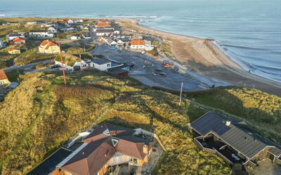 Fris - 100M from the Sea