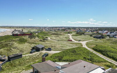 Fris - 100M from the Sea