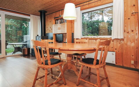 Tuovi - 800M from the Sea: Residential Area, Roof, Suburb, Driveway, Estate, Chimney