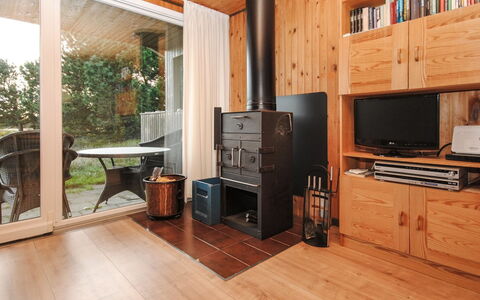 Tuovi - 800M from the Sea: Residential Area, Roof, Suburb, Driveway, Estate, Chimney