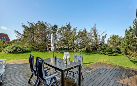 Vivina - 250M from the Sea: Wood, Roof, Architecture, Home, House, Cottage, Siding, Hardwood, Slope, Estate