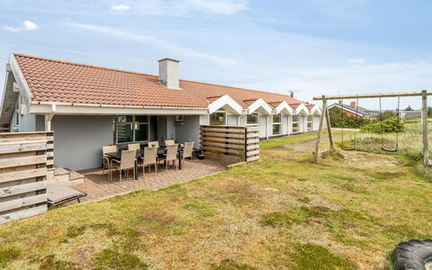 Luzy - 600M from the Sea: Blue, Cottage, House, Home, Farmhouse, Estate, Siding
