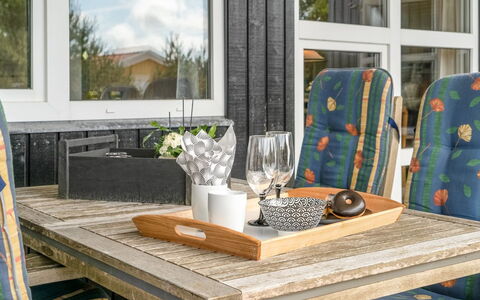 Ivar - 900M from the Sea: Roof, Plain, Land Lot, Rural Area, Home, Estate, Field, Cottage, Lawn, Suburb