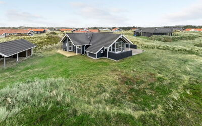 Thyrger - 550M from the Sea