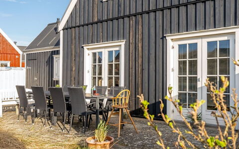 Stine - 1Km from the Sea: Home, Residential Area, House, Cottage, Roof, Land Lot, Siding, Garden, Estate, Lawn