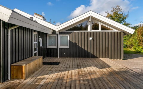 Mechthild - 2.7Km from the Sea: Ceiling, Flooring, Interior Design, Floor, Composite Material, Furniture, Resort, Hotel, Design, Daylighting