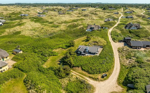 Baldine - 140M from the Sea: Landscape, Grassland, Land Lot, Rural Area, Cottage, Prairie, Field, Meadow, Village, Shrubland