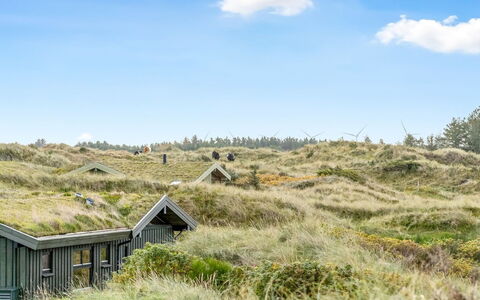Fransine - 480M from the Sea: Roof, Land Lot, Cottage, Home, Rural Area, Shed, Siding, Garden Buildings, Log Cabin, Hut