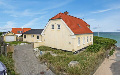 Atena - 50M from the Sea: Roof, Land Lot, Cottage, Home, Rural Area, Shed, Siding, Garden Buildings, Log Cabin, Hut