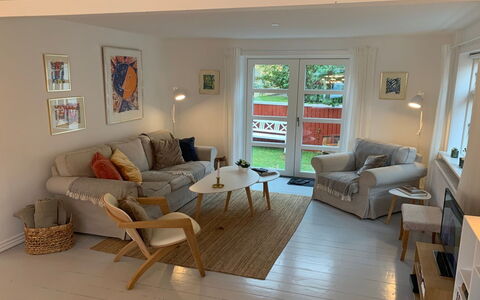 Huanca - 900M from the Sea: Furniture, Interior Design, Flooring, Couch, Floor, Living Room, Wood, Room, Wood Flooring, Ceiling