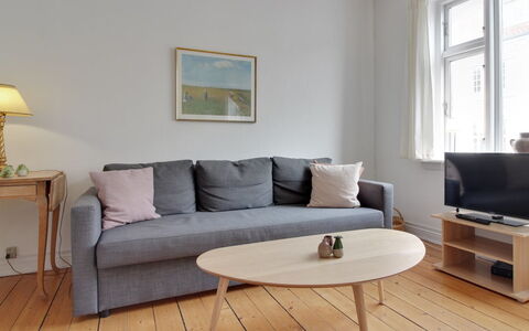 Gyrth - 250M from the Sea: Furniture, Interior Design, Chair, Flooring, Table, Resort, Floor, Ceiling, Room, Eco Hotel