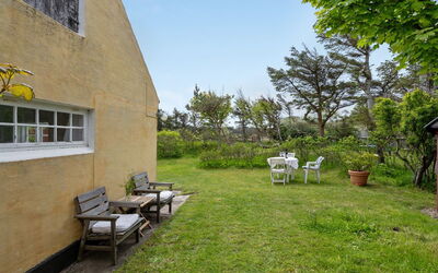 Helny - 300M from the Sea