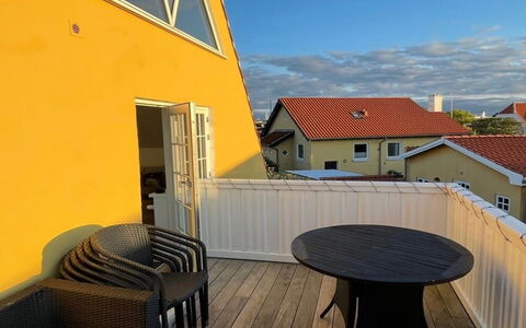 Jarkko - 200M from the Sea: Ceiling, Flooring, Interior Design, Floor, Composite Material, Furniture, Resort, Hotel, Design, Daylighting