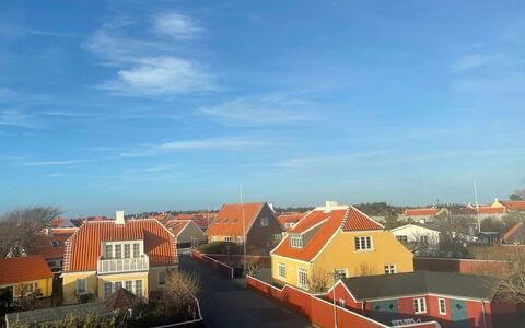Jarkko - 200M from the Sea: Sky, Orange, Horizon, Roof, House, Home, Sunlight, Morning, Evening, Dusk