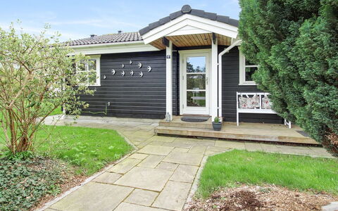 Eia - 500M from the Sea: Thatching, Cottage, House, Roof, Home, Farmhouse, Hut, Estate, Village
