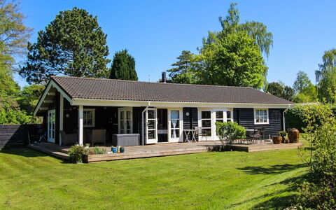Eia - 500M from the Sea: Thatching, Cottage, House, Roof, Home, Farmhouse, Hut, Estate, Village