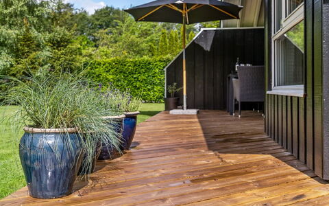 Marjatta - 850M from the Sea: Residential Area, Roof, Suburb, Driveway, Estate, Chimney